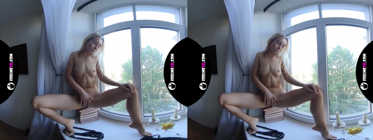 2019-09-05-kelly-skinny-teenager-window-striptease
