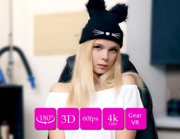 Samantha Shain teen in my office 180vr video